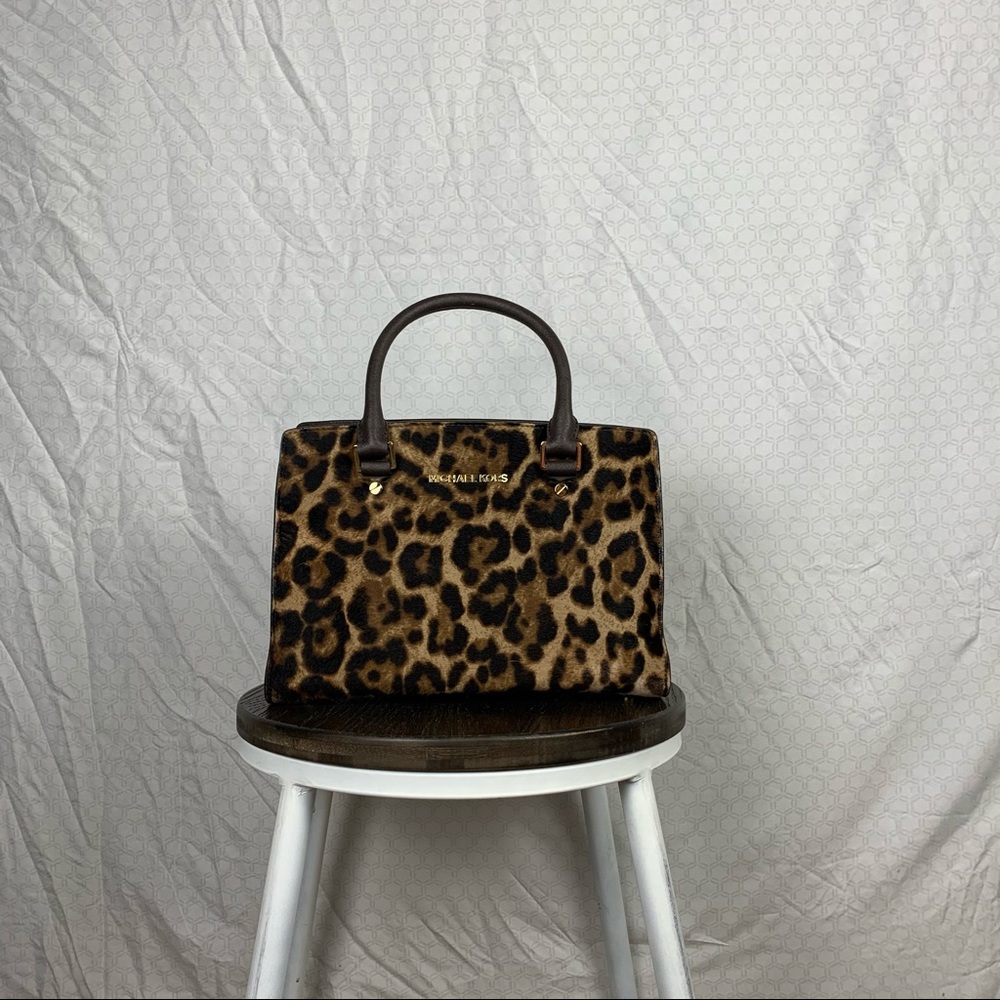 Micheal Kors Hand bag